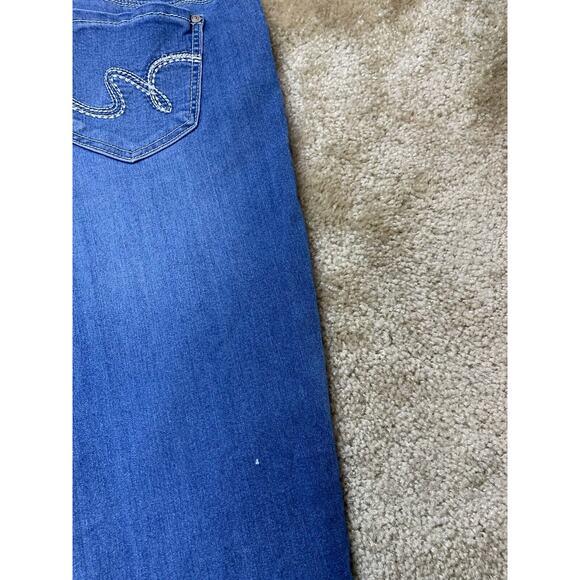 WallFlower Jeans Women's 11 Regular 28x28 The Ultra Fit Blue Denim 2-Button 769 - Picture 7 of 14